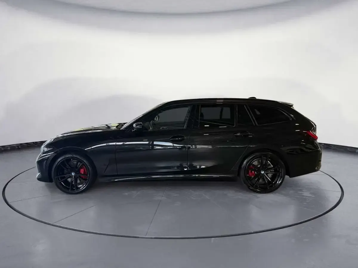 Gebraucht BMW M340 Sport Line 340 PS (250 kW) 2023 Schwarz Limousine