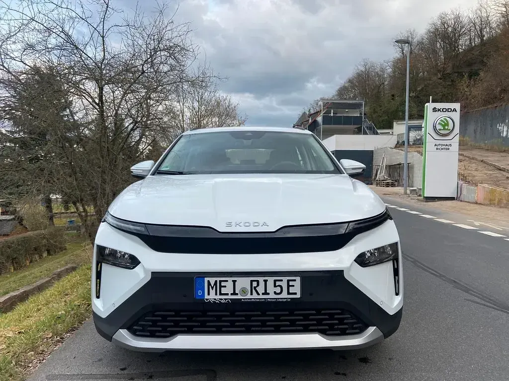 Gebraucht Skoda Elroq Loft 150 kW (204 PS) 2025 Weiß SUV