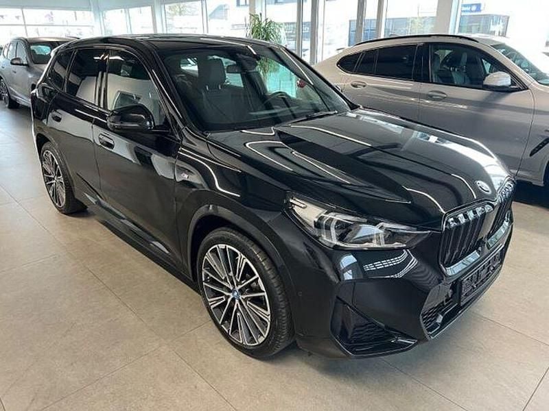 Gebraucht BMW iX1 Comfort Edition 230 kW (313 PS) 2023 Schwarz SUV