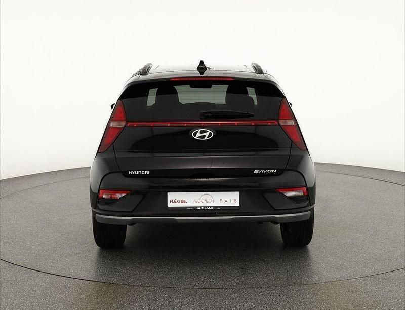 Neu Hyundai Bayon 101 PS (74 kW) 2025 Schwarz SUV