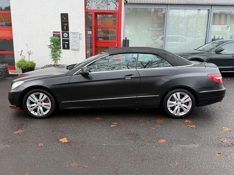Gebraucht Mercedes E350 292 PS (214 kW) 2011 Silber Cabrio