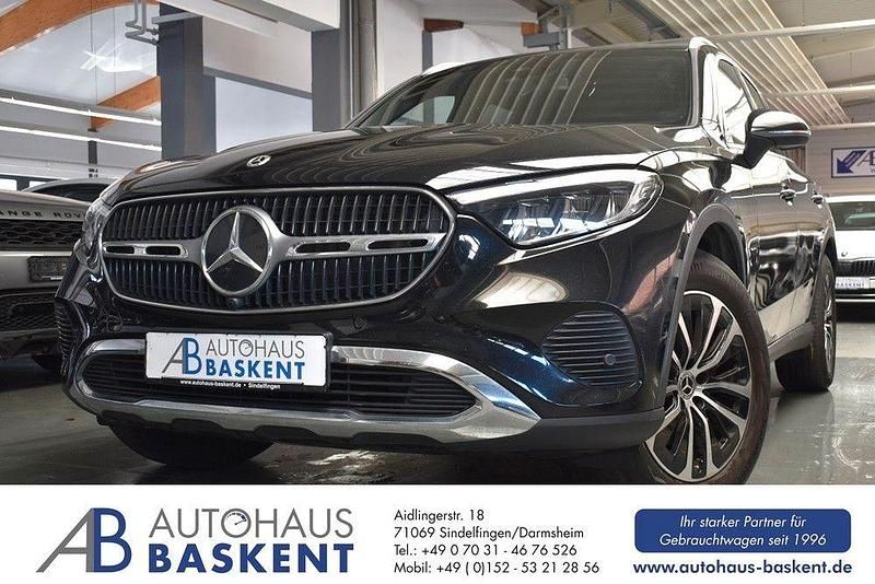 Schwarz Gebraucht 2023 Mercedes GLC220 SUV | 46.980 € (Fairer Preis) - Bild 1/4