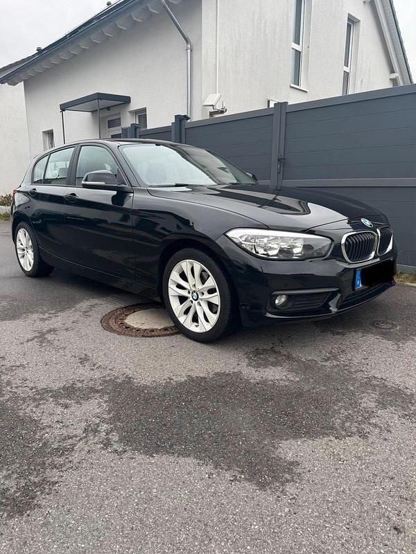 Schwarz Gebraucht 2017 BMW 116 Advantage Kleinwagen | 8.700 € (Guter Preis) - Bild 1/4