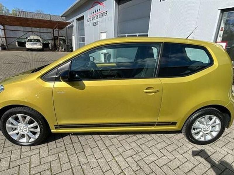 Gebraucht VW up! CLUB 135 PS (99 kW) 2017 Gelb Kleinwagen