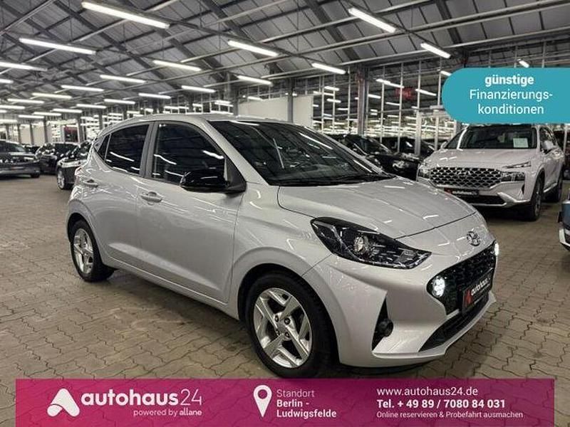 Silber Gebraucht 2023 Hyundai i10 GO! Kleinwagen | 13.770 € (Fairer Preis) - Bild 1/4