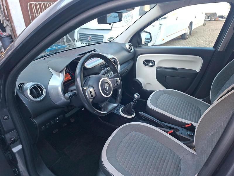 Gebraucht Renault Twingo 90 PS (66 kW) 2018 Grau Kleinwagen