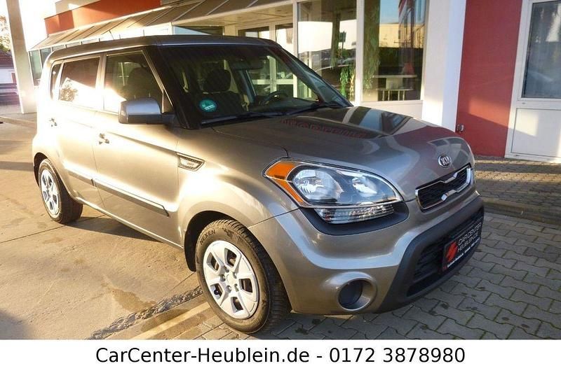 Grau Gebraucht 2013 Kia Soul Spirit SUV | 8.990 € (Fairer Preis) - Bild 1/4