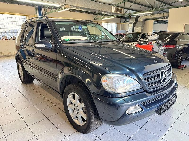 Gebraucht Mercedes ML350 235 PS (172 kW) 2004 Schwarz SUV