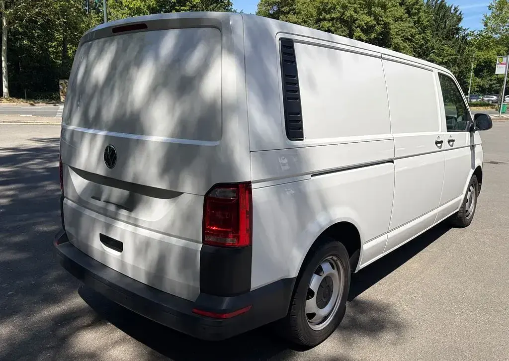 Gebraucht VW Transporter 204 PS (150 kW) 2019 Weiß Van