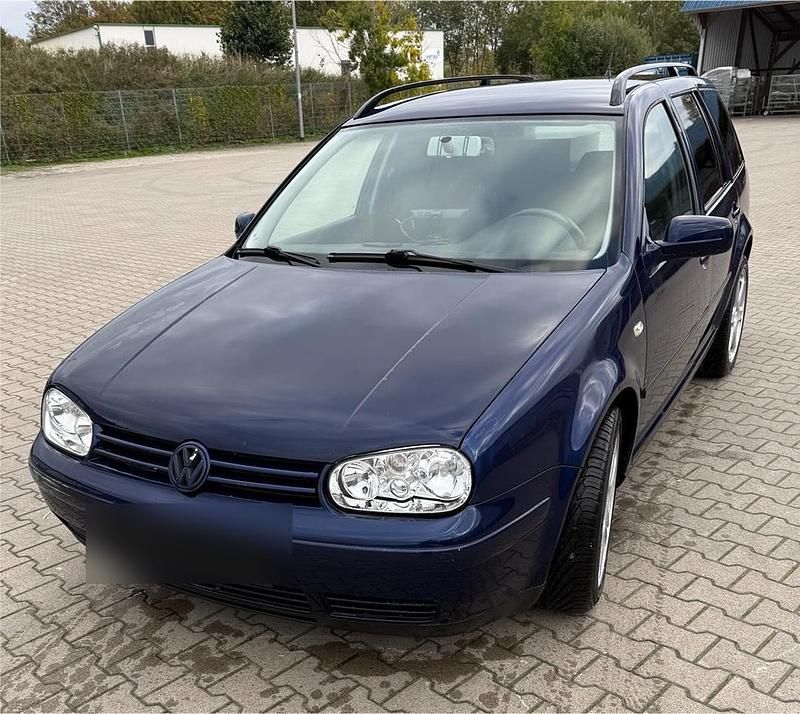 Blau Gebraucht 2002 VW Golf IV Kombi | 2.000 € (Fairer Preis) - Bild 1/4