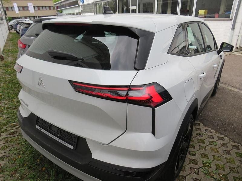 Neu Mitsubishi Grandis Diamant Edition 140 PS (102 kW) 2026 Weiß SUV