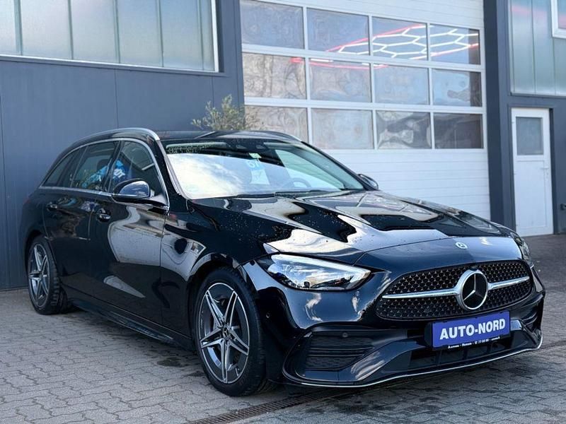 Gebraucht Mercedes C220 200 PS (147 kW) 2022 Schwarz Kombi