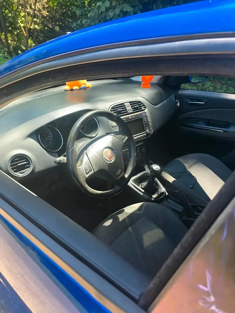 Gebraucht Fiat Bravo 125 PS (91 kW) 2010 Blau Kleinwagen