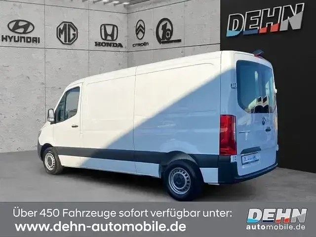 Używany Mercedes Sprinter 143 KM (105 kW) 2019 Biały Van