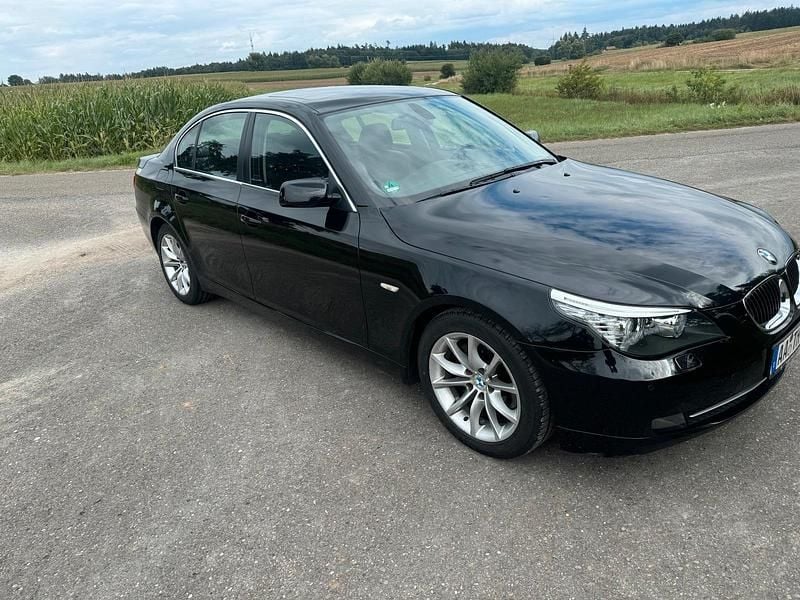 Schwarz Gebraucht 2007 BMW 525 Limousine | 10.000 € (Teuer) - Bild 1/4
