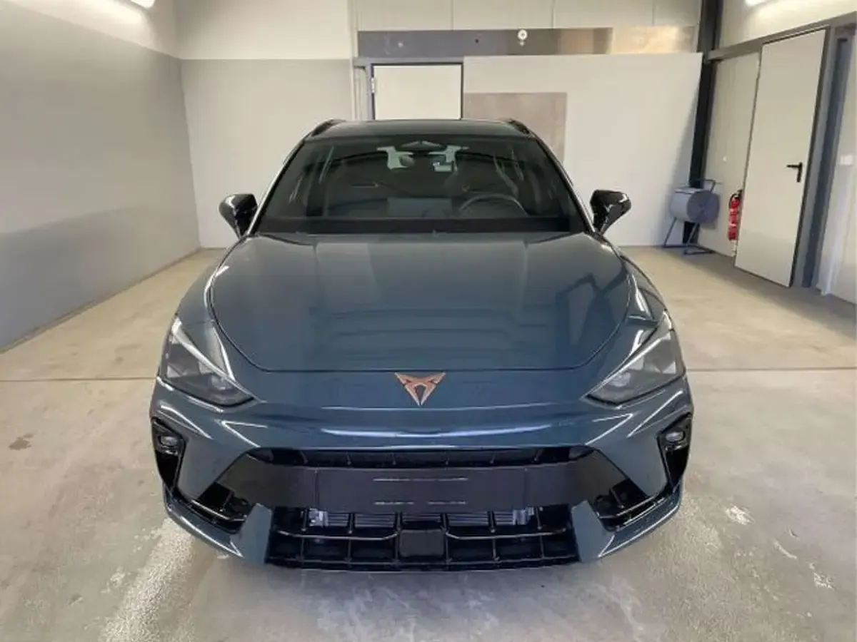 Neu Cupra Leon VZ3 333 PS (244 kW) 2026 [9k9k] fiord blau Kombi