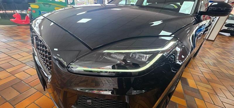 Gebraucht Jaguar E-Pace SE 163 PS (119 kW) 2021 Schwarz SUV