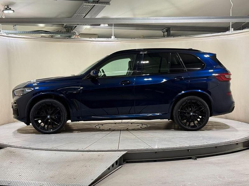 Gebraucht BMW X5 Performance 530 PS (389 kW) 2022 Blau SUV