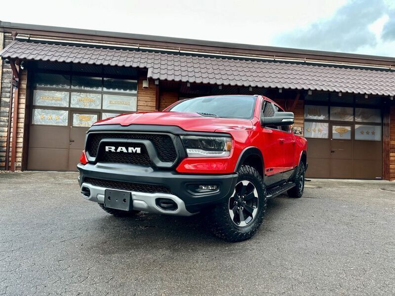 Gebraucht Dodge Ram 401 PS (294 kW) 2019 Rot Abholung