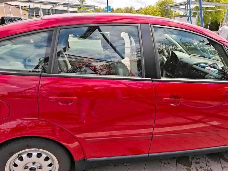 Rot Gebraucht 2001 Audi A2 Kleinwagen | 5.555 € - Bild 1/4