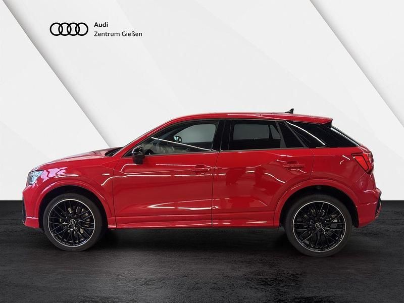 Gebraucht Audi Q2 S-Line 150 PS (110 kW) 2024 Progressivrot metallic SUV