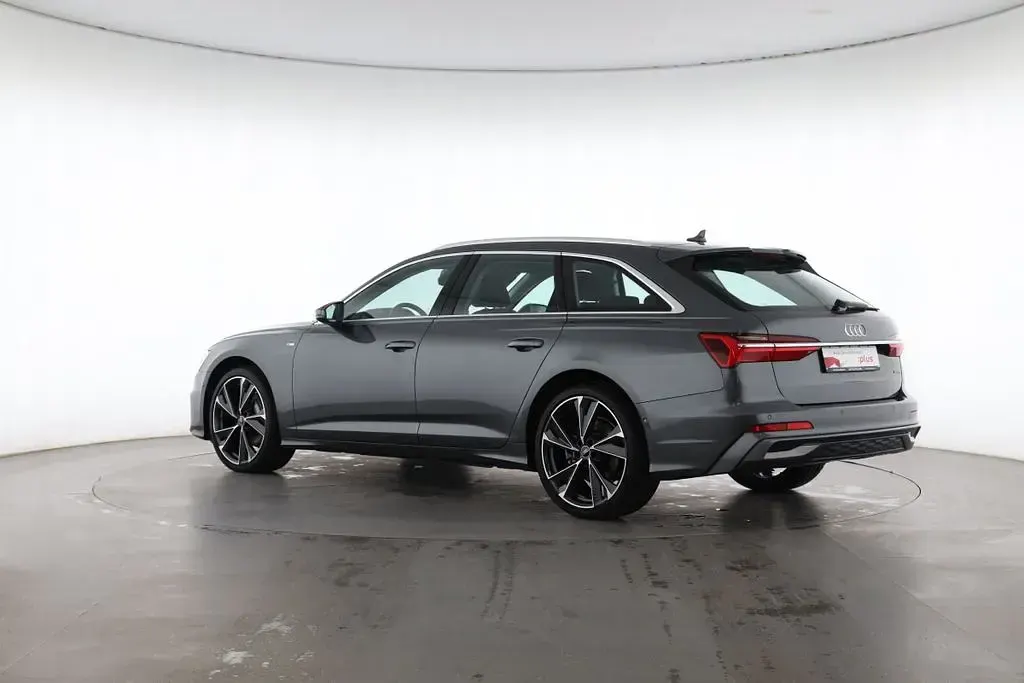 Gebraucht Audi A6 S-Line 245 PS (180 kW) 2025 Grau Kombi