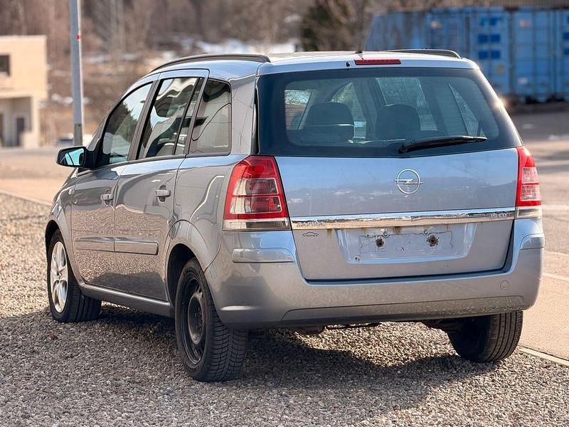 Gebraucht Opel Zafira Edition 150 PS (110 kW) 2008 Blau Van / Kleinbus