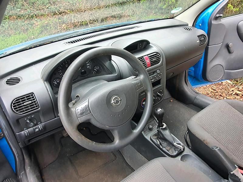 Gebraucht Opel Corsa 75 PS (55 kW) 2004 Blau Kleinwagen