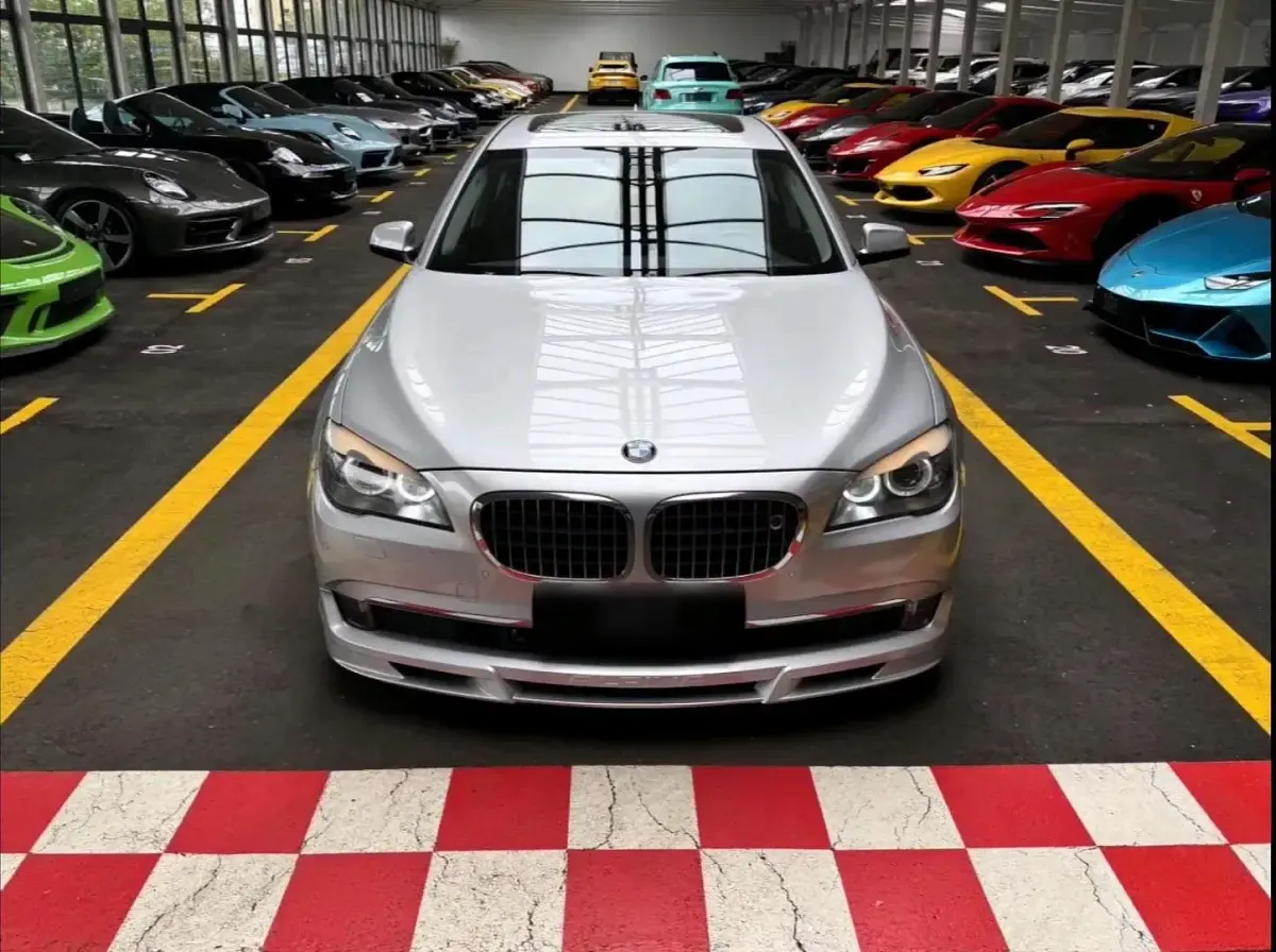 Usata BMW 730 245 CV (180 kW) 2009 Argento Berlina