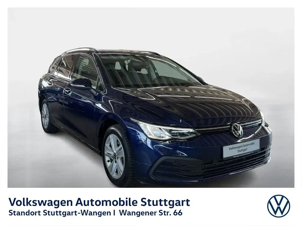 Gebraucht VW Golf VII Life 150 PS (110 kW) 2021 Blau Kleinwagen