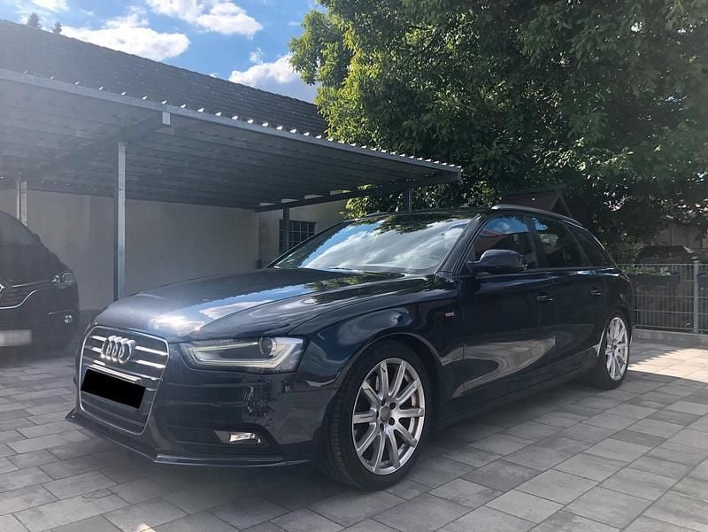 Gebraucht Audi A4 S-Line 204 PS (150 kW) 2012 Schwarz Kombi