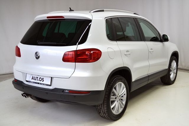 Gebraucht VW Tiguan Sportline 184 PS (135 kW) 2016 Weiß metallic SUV