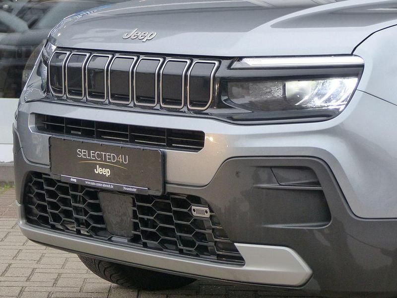 Neu Jeep Avenger Summit 110 PS (80 kW) 2026 Grau SUV