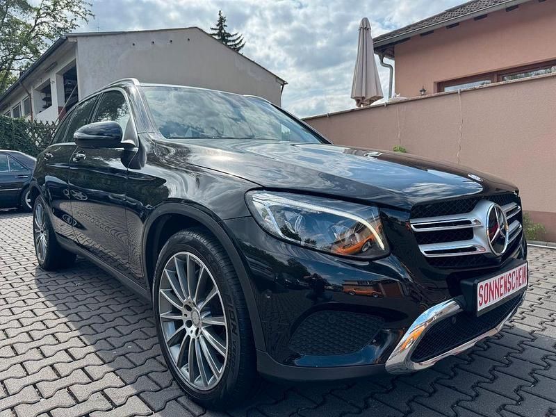 Gebraucht Mercedes GLC250 AMG 204 PS (150 kW) 2015 Schwarz SUV