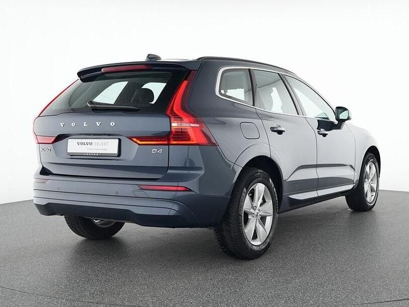 Gebraucht Volvo XC60 Core 197 PS (144 kW) 2024 Blau SUV