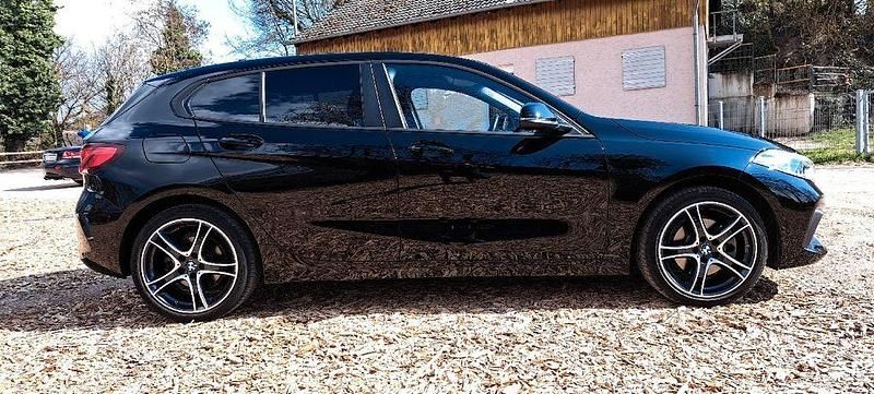 Gebraucht BMW 225 Advantage 140 PS (102 kW) 2020 Schwarz Limousine