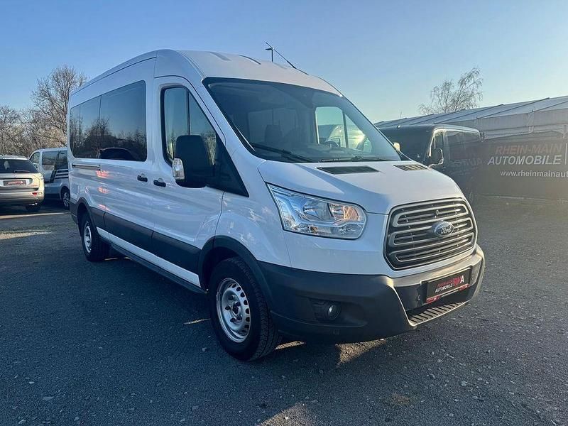 Gebraucht Ford Transit Trend 170 PS (125 kW) 2019 Frostweiß Van / Kleinbus