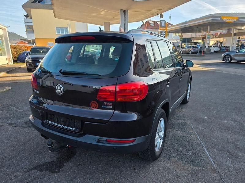 Gebraucht VW Tiguan Trendline 160 PS (117 kW) 2014 Schwarz SUV