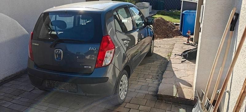 Gebraucht Hyundai i10 Style 77 PS (56 kW) 2009 Grau Kleinwagen