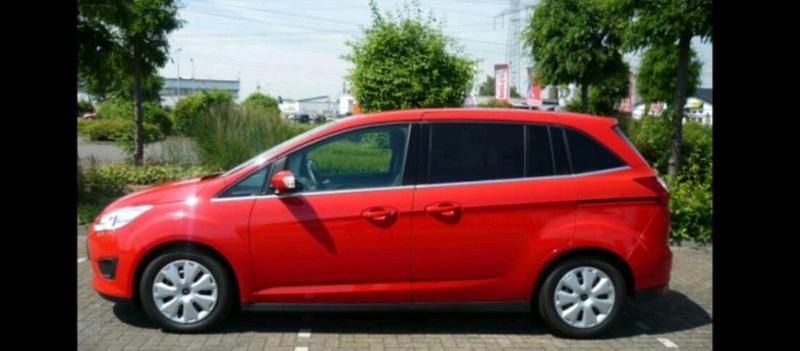 Rot Gebraucht 2011 Ford Grand C-Max Van / Kleinbus | 3.000 € (Superpreis) - Bild 1/1