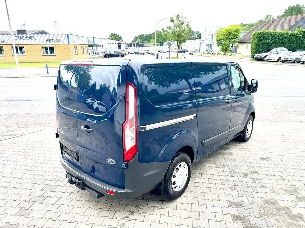 Gebraucht Ford Transit Custom 131 PS (96 kW) 2017 Blau Van / Kleinbus