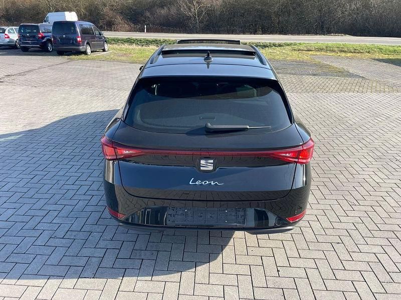 Gebraucht Seat Leon Style 150 PS (110 kW) 2021 Schwarz Limousine