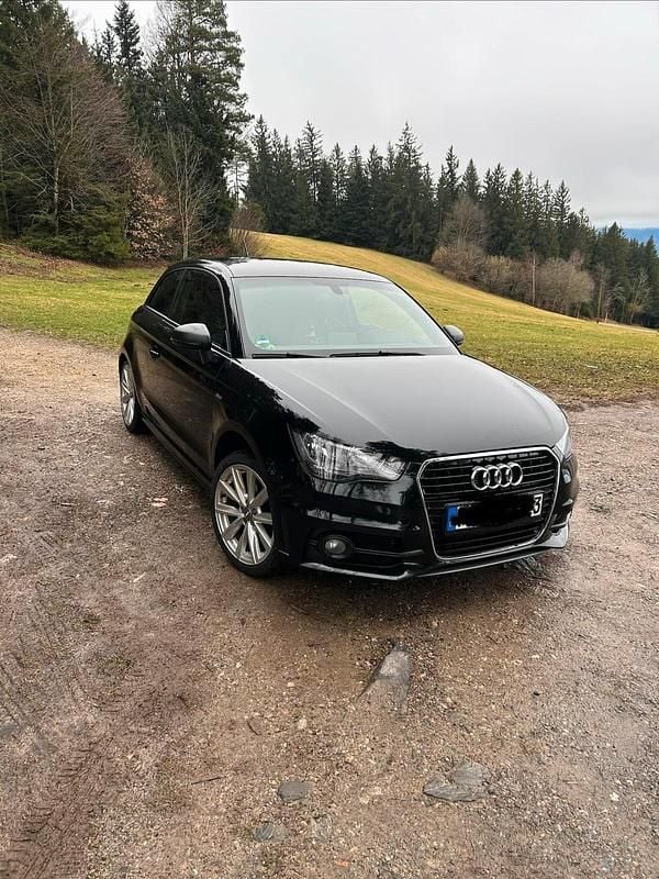 Gebraucht Audi A1 S-Line 185 PS (136 kW) 2011 Schwarz Kleinwagen
