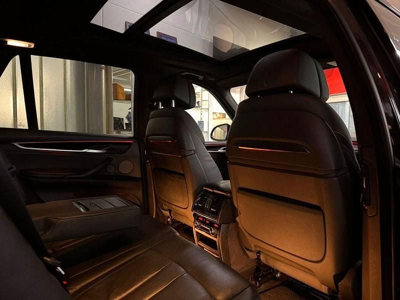 Gebraucht BMW X5 M50 Performance 381 PS (280 kW) 2015 Schwarz SUV