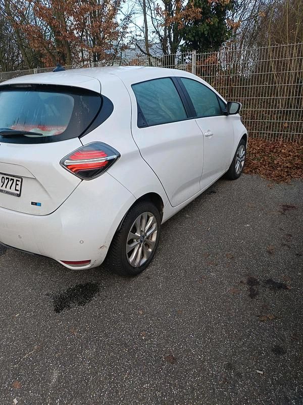 Weiß Gebraucht 2020 Renault Zoe Kleinwagen | 7.200 € (Superpreis) - Bild 1/4