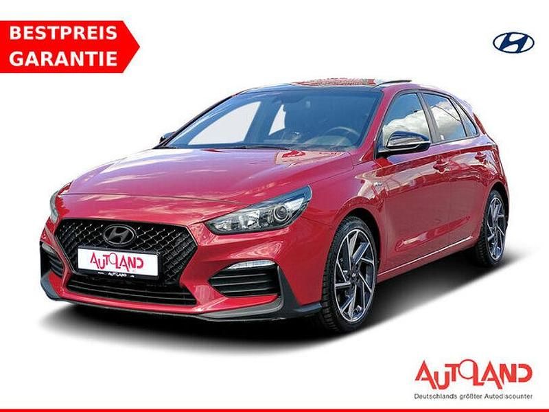 Rot Gebraucht 2019 Hyundai i30 N Line Limousine | 16.990 € (Etwas zu teuer) - Bild 1/4