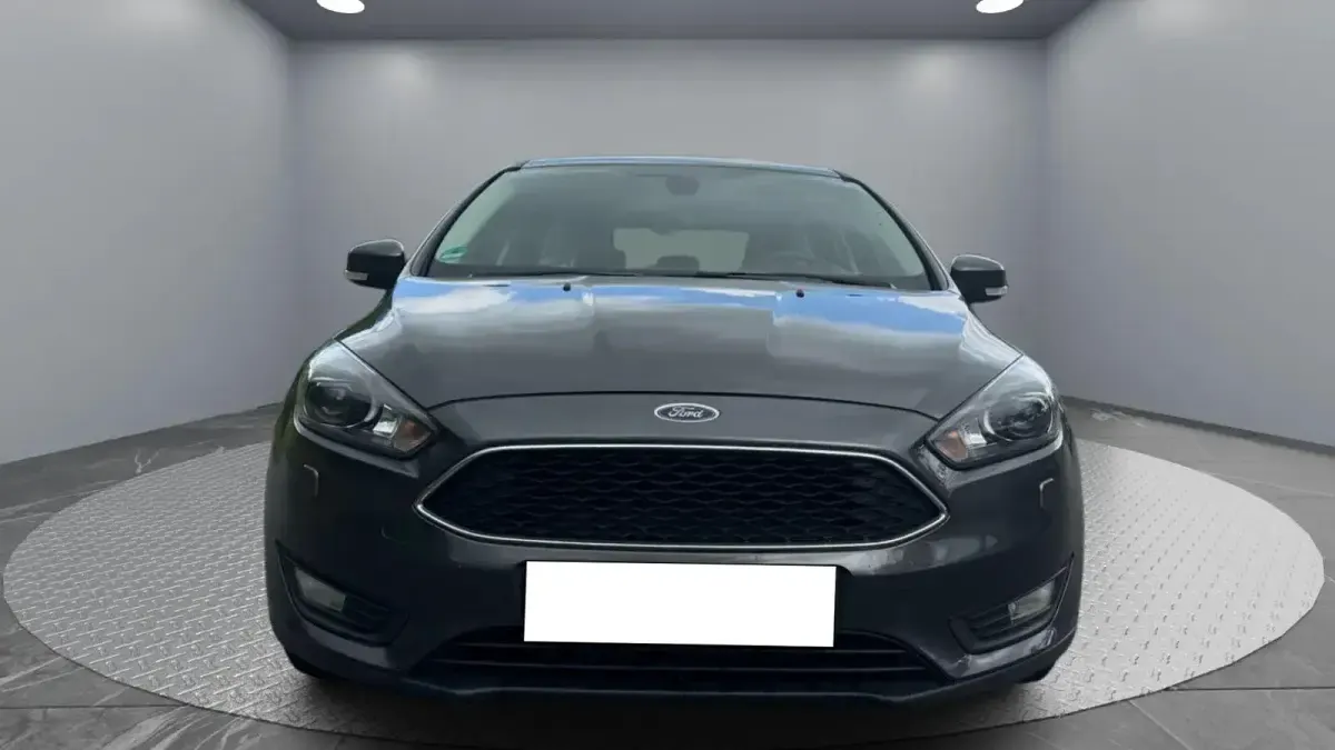 Gebraucht Ford Focus Cool & Connect 125 PS (91 kW) 2018 Grau Kombi