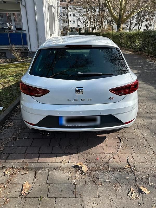 Gebraucht Seat Leon FR 150 PS (110 kW) 2018 Weiß Limousine