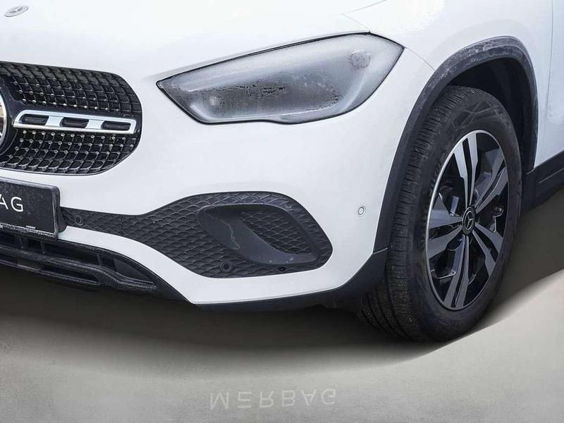 Gebraucht Mercedes GLA250 Progressive 218 PS (160 kW) 2023 Polarweiß SUV