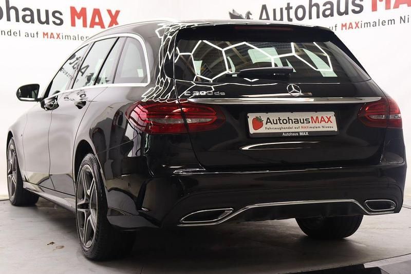 Gebraucht Mercedes C300e AMG 306 PS (225 kW) 2020 Schwarz Limousine